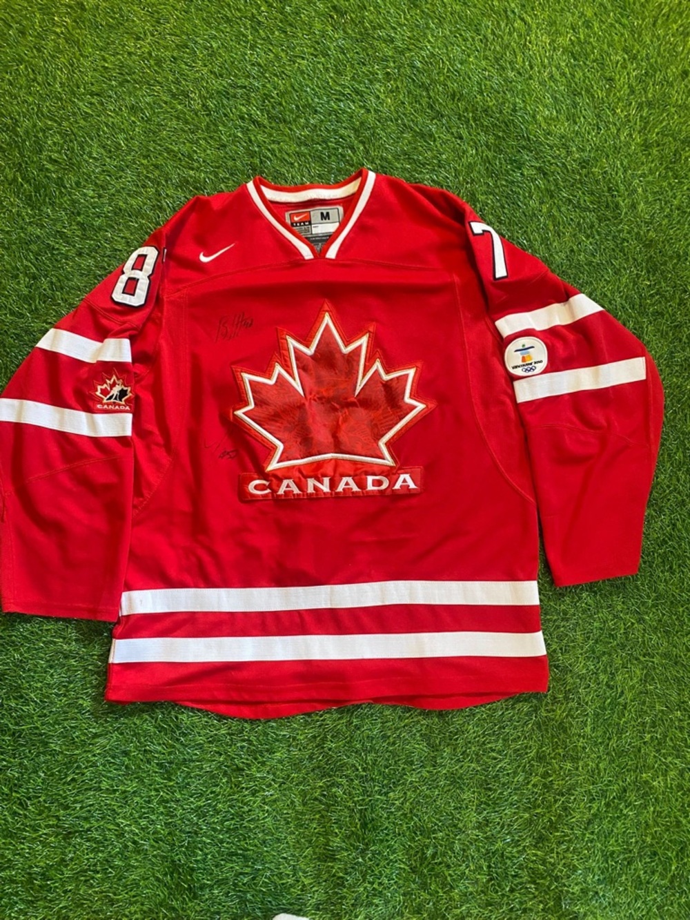 NHL team Canada Olympics team Nike Vancouver 2010 hockey Sidney Crosby jersey M